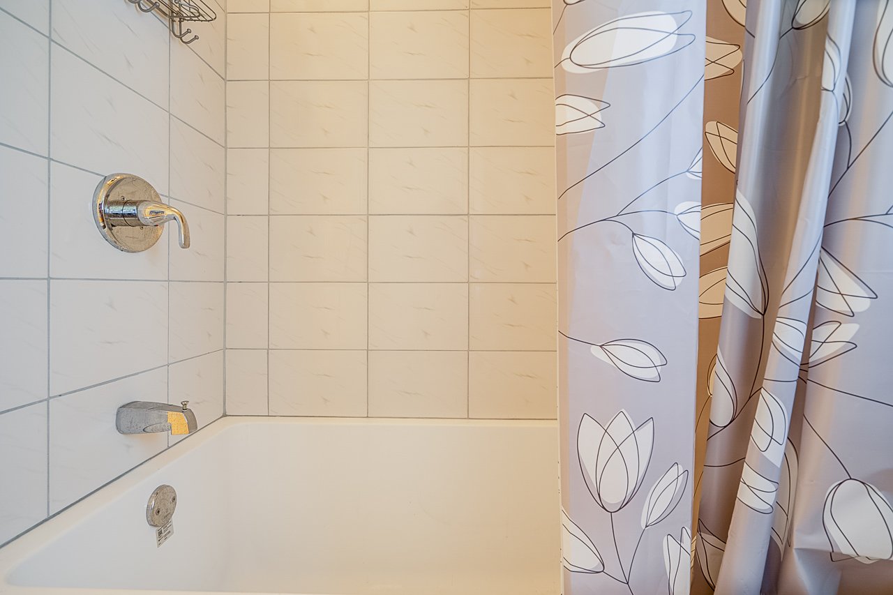 2375 West 35th Avenue Vancouver-32
