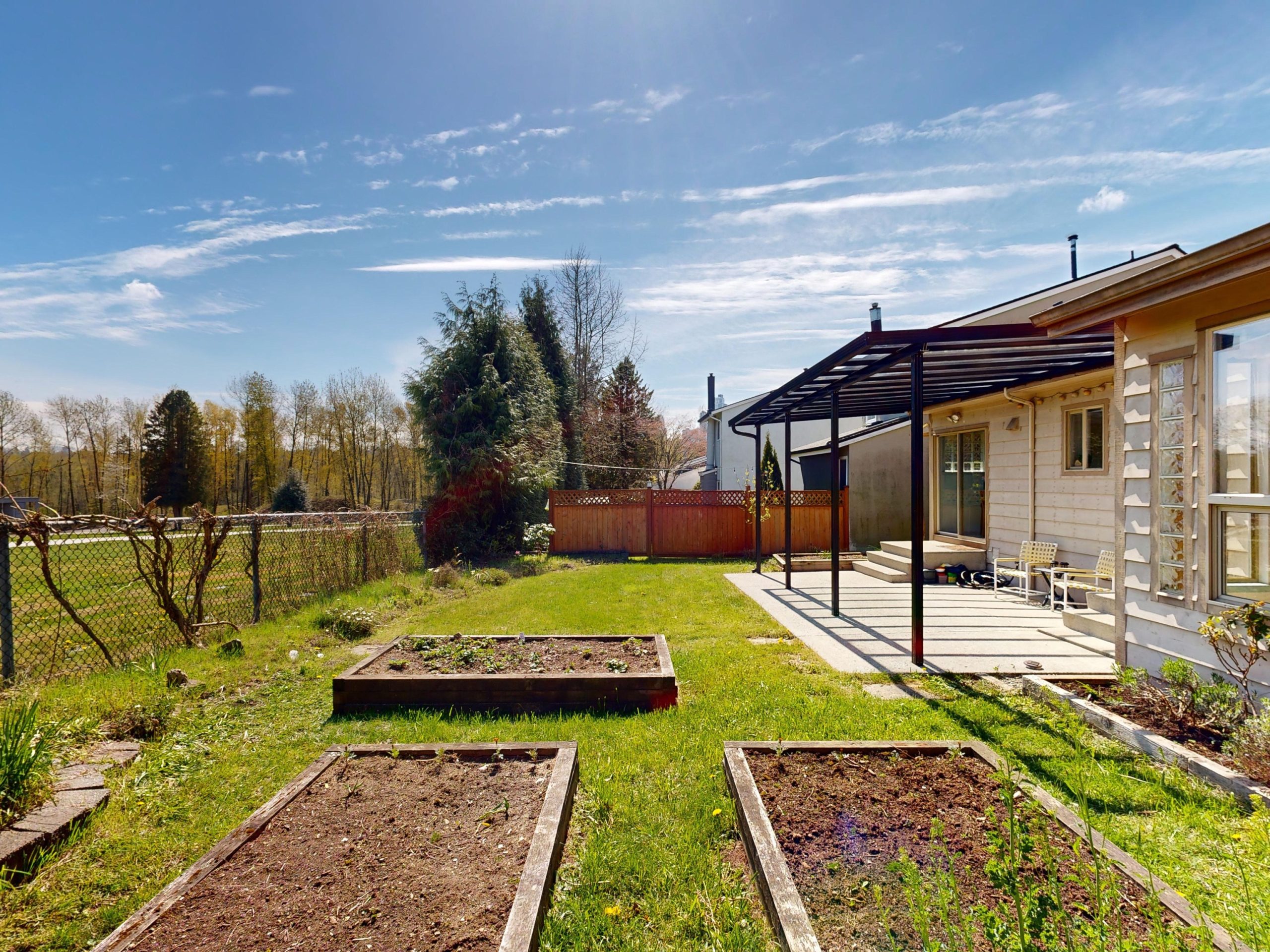 4544-Garden-Grove-Dr-Burnaby-BC-V5G-3Y5-04112024_215210