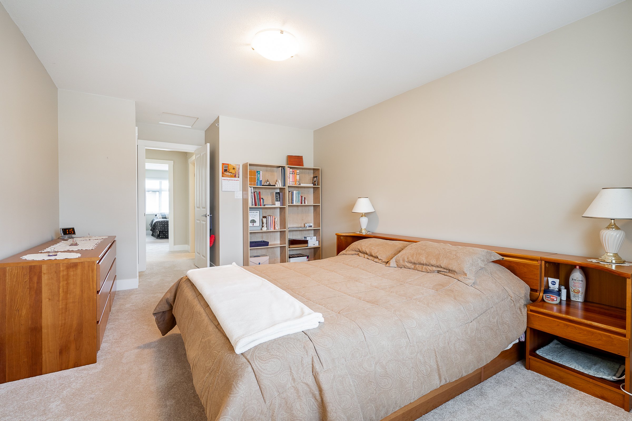 7481 Laurel Street Vancouver-16