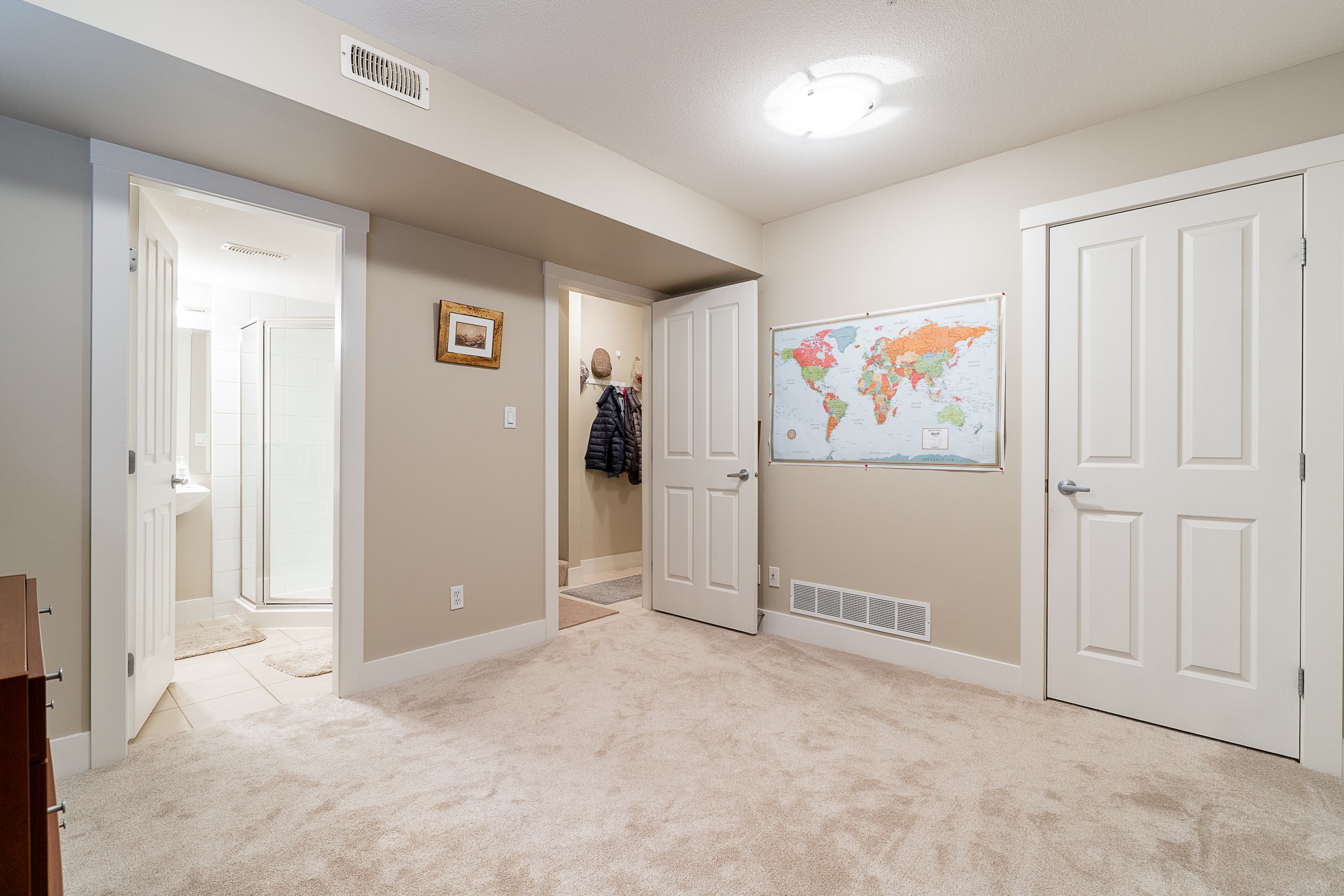 7481 Laurel Street Vancouver-25
