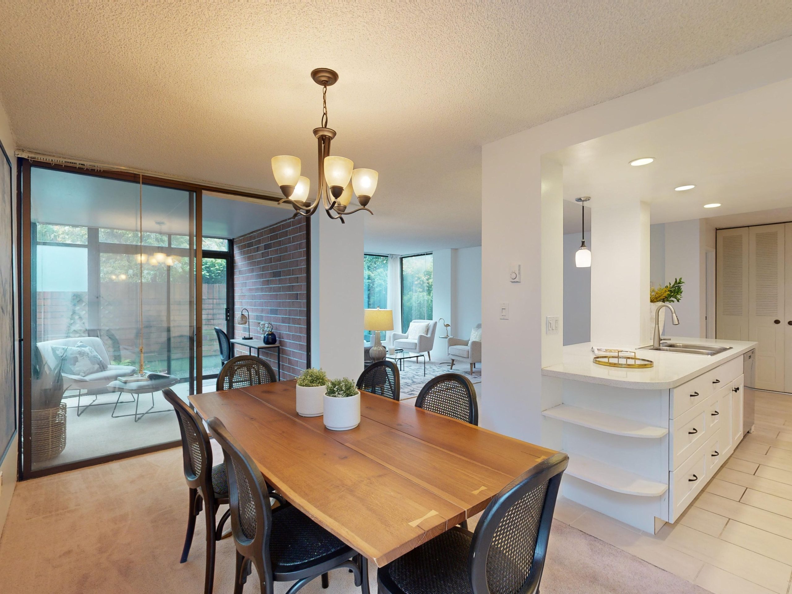 Unit-113-4101-Yew-St-Vancouver-BC-V6L-3B7-04262024_025113