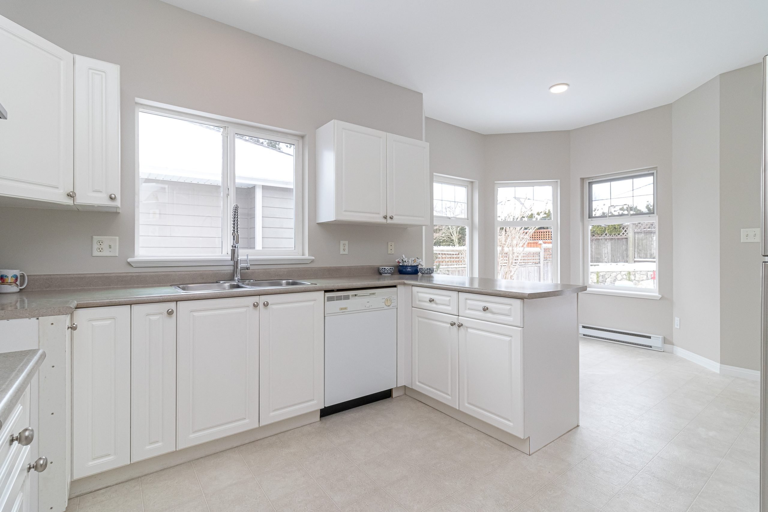 14-kitchen