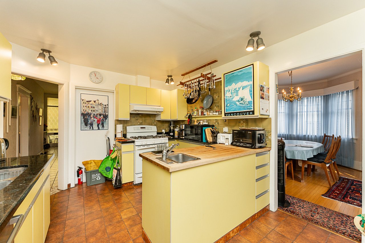 3116 West 42nd Avenue Vancouver-17