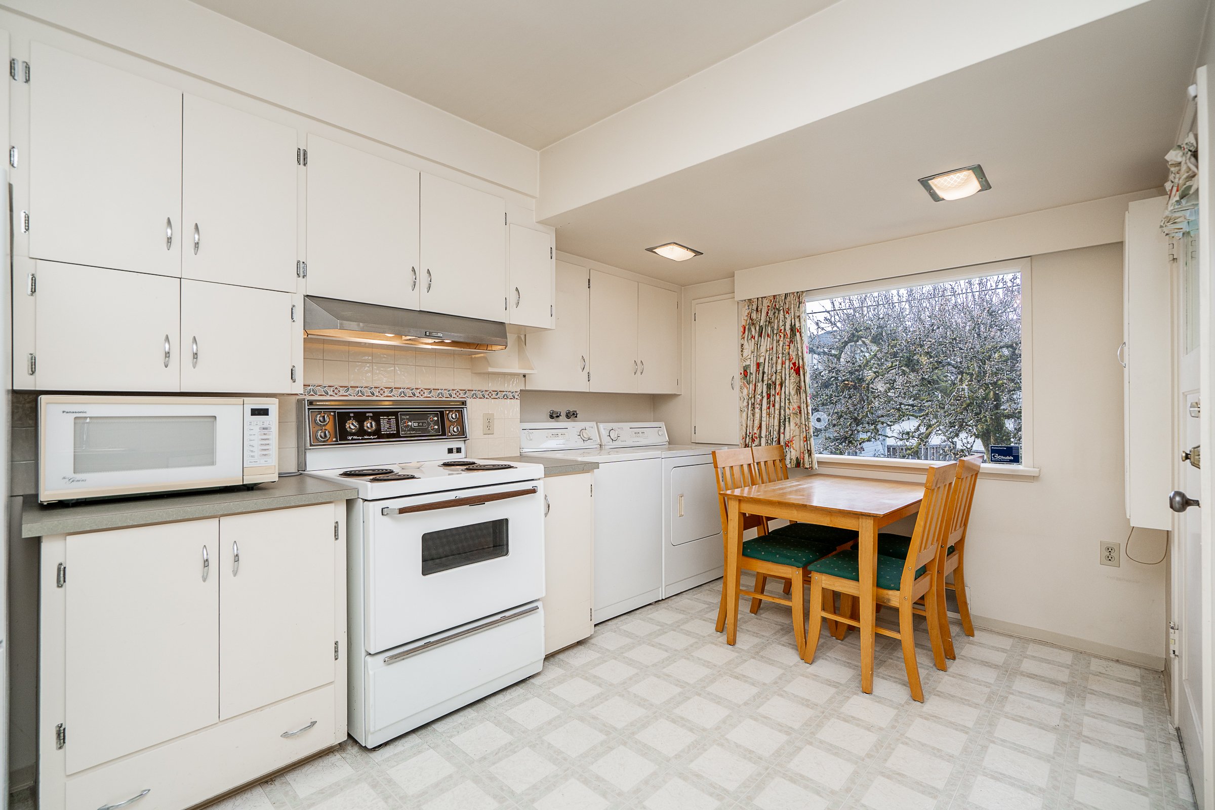 1969 West 43rd Avenue Vancouver-14